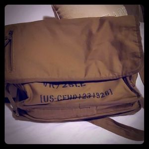 Messenger bag